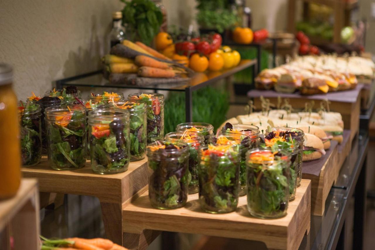 Calgary Marriott Downtown Hotel מראה חיצוני תמונה