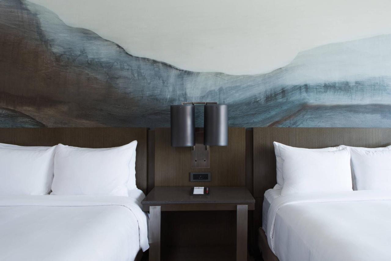 Calgary Marriott Downtown Hotel מראה חיצוני תמונה