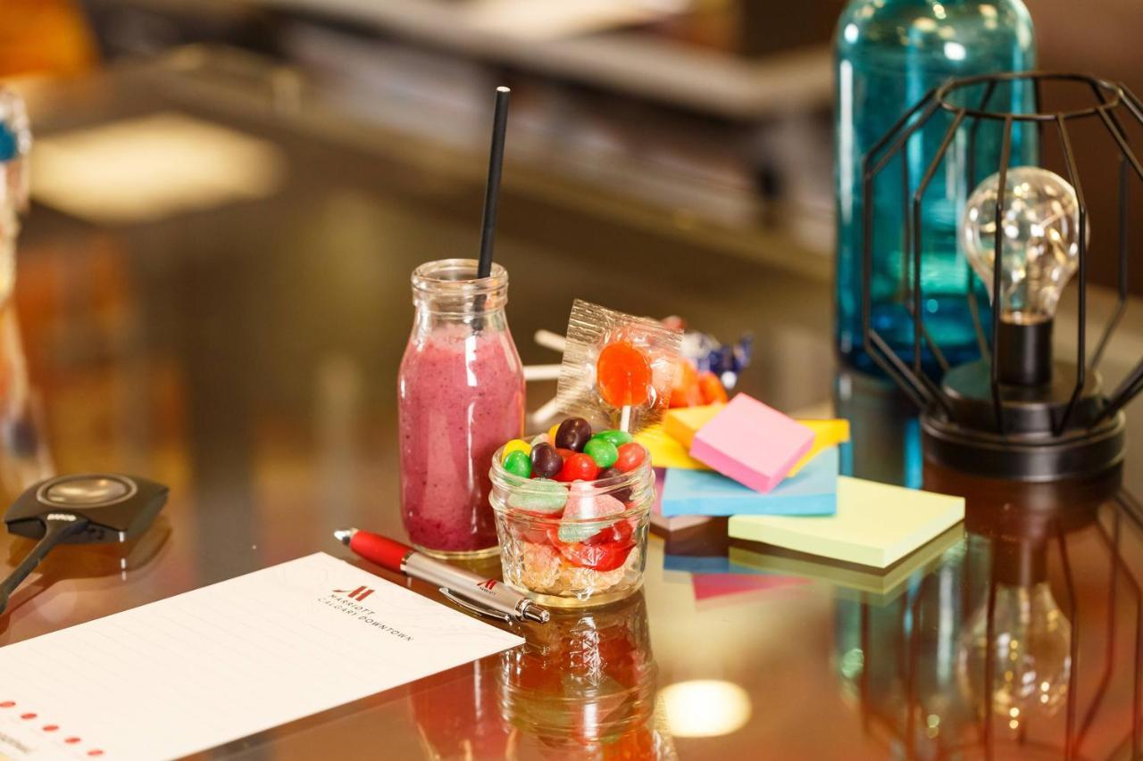 Calgary Marriott Downtown Hotel מראה חיצוני תמונה