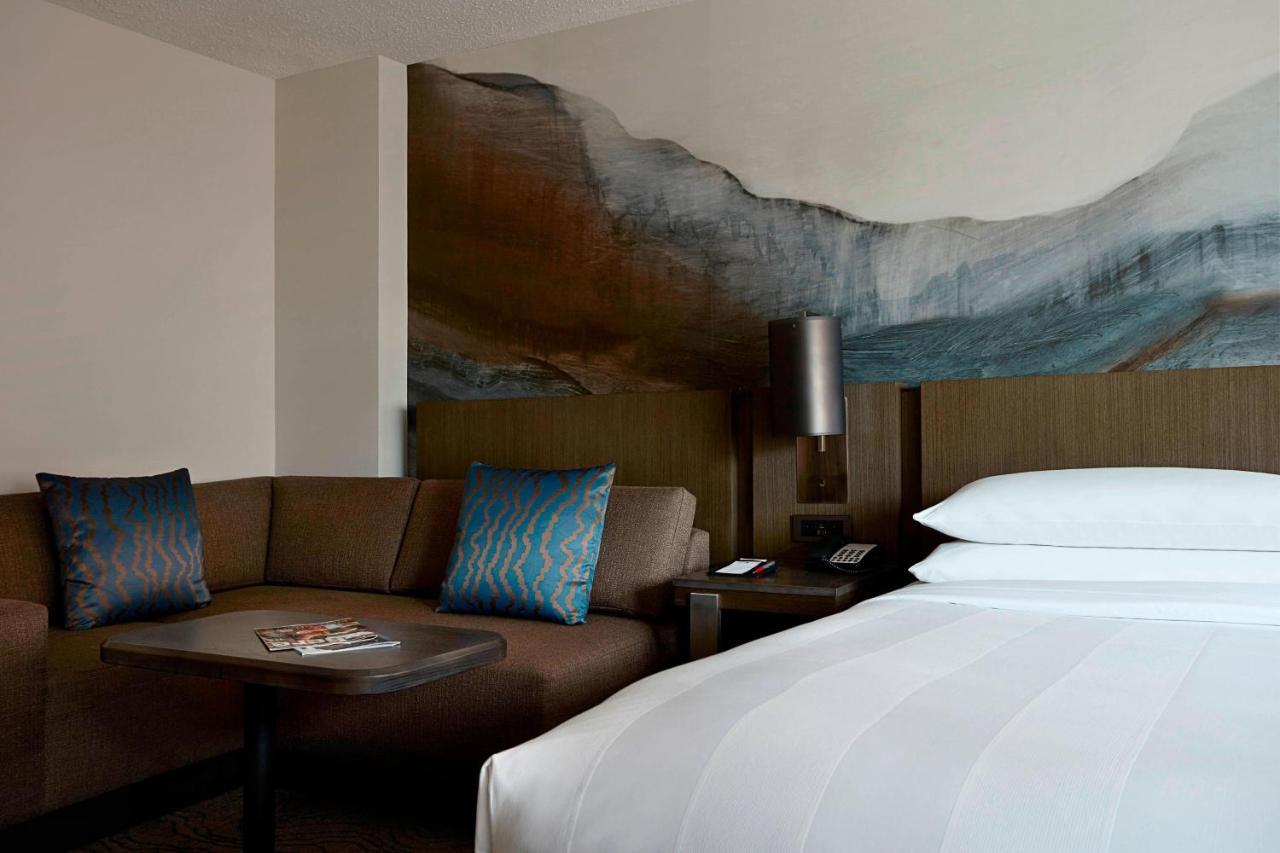 Calgary Marriott Downtown Hotel מראה חיצוני תמונה