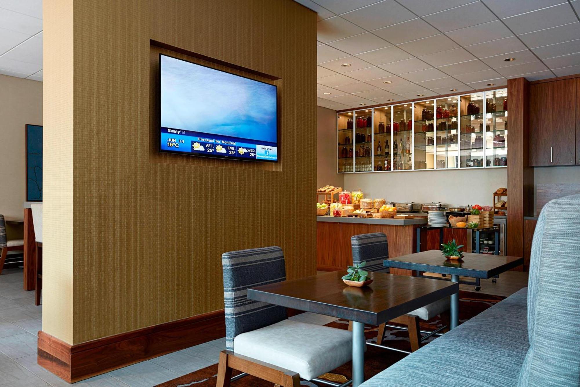 Calgary Marriott Downtown Hotel מראה חיצוני תמונה